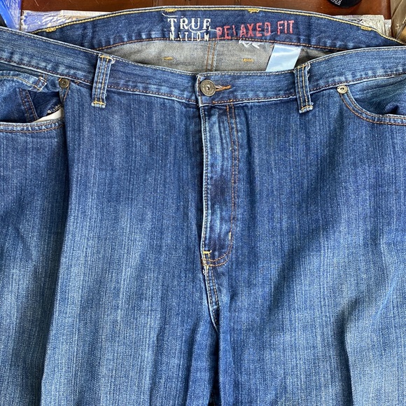 Yes Big and Tall can style as well 50/34 relaxed fit boot cut - Picture 6 of 10